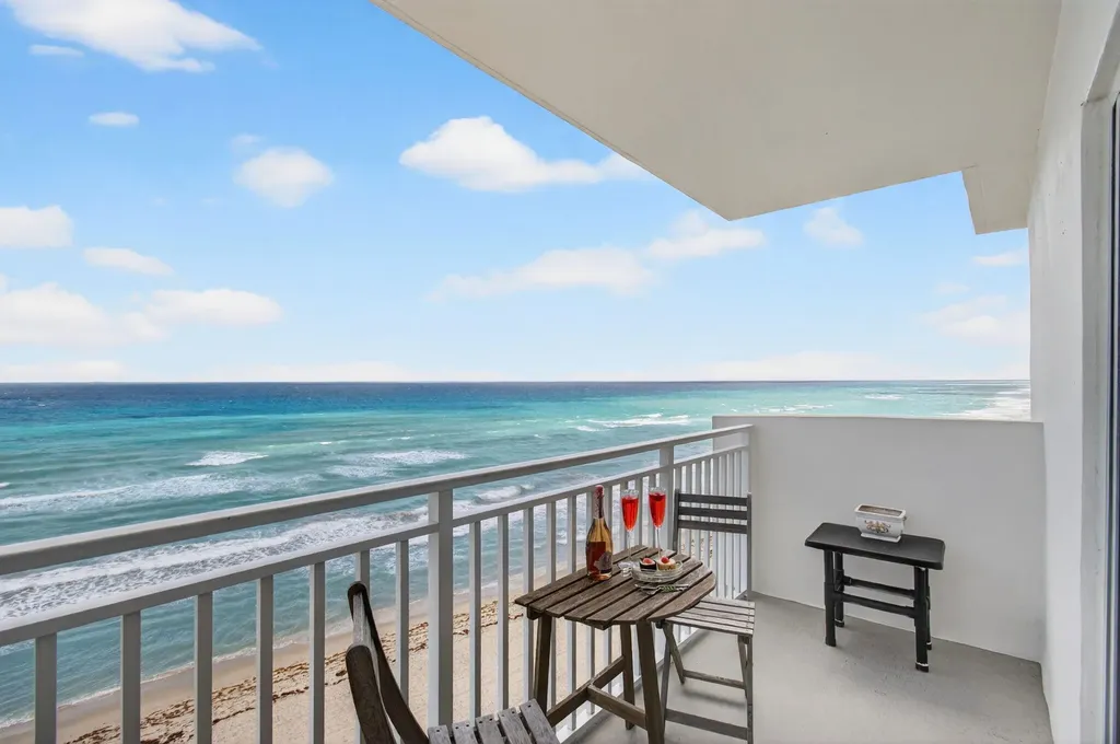 4511 S Ocean Boulevard Highland Beach FL 33487