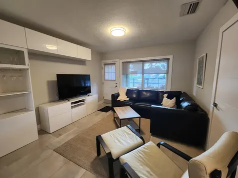 1006 SE 4th Street Boynton Beach FL 33435
