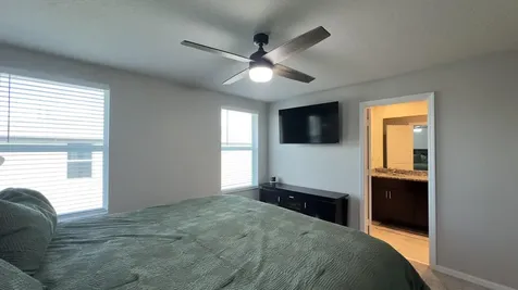 4034 Hot Springs Avenue Palm Springs FL 33461