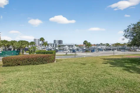 907 Marina Drive North Palm Beach FL 33408
