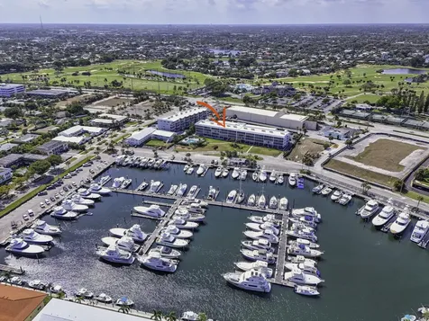 907 Marina Drive North Palm Beach FL 33408