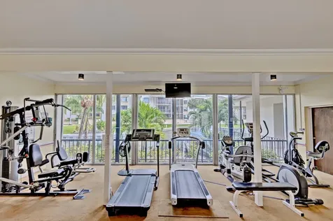 11811 Avenue Of The Pga Palm Beach Gardens FL 33418
