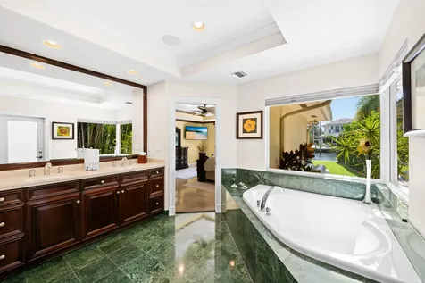 2600 Ne 33rd Street Lighthouse Point FL 33064
