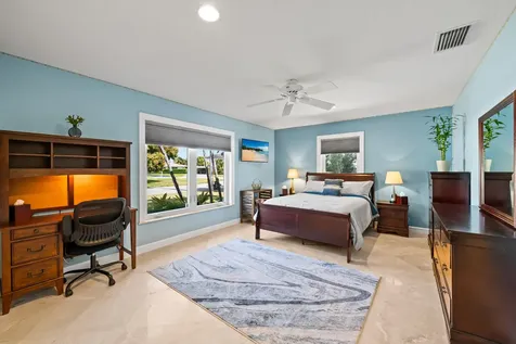 2600 Ne 33rd Street Lighthouse Point FL 33064