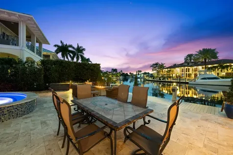 2600 Ne 33rd Street Lighthouse Point FL 33064