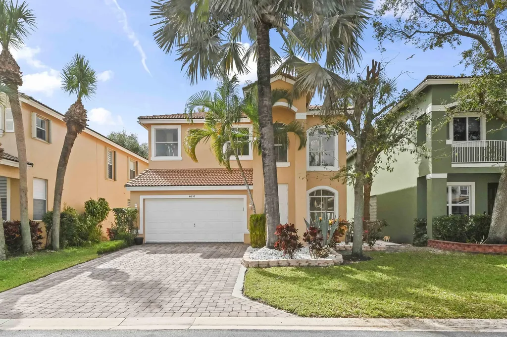 6657 Lurais Drive Lake Worth FL 33463