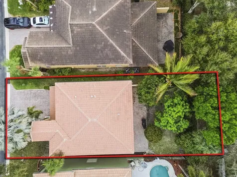 6657 Lurais Drive Lake Worth FL 33463