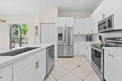 6657 Lurais Drive Lake Worth FL 33463