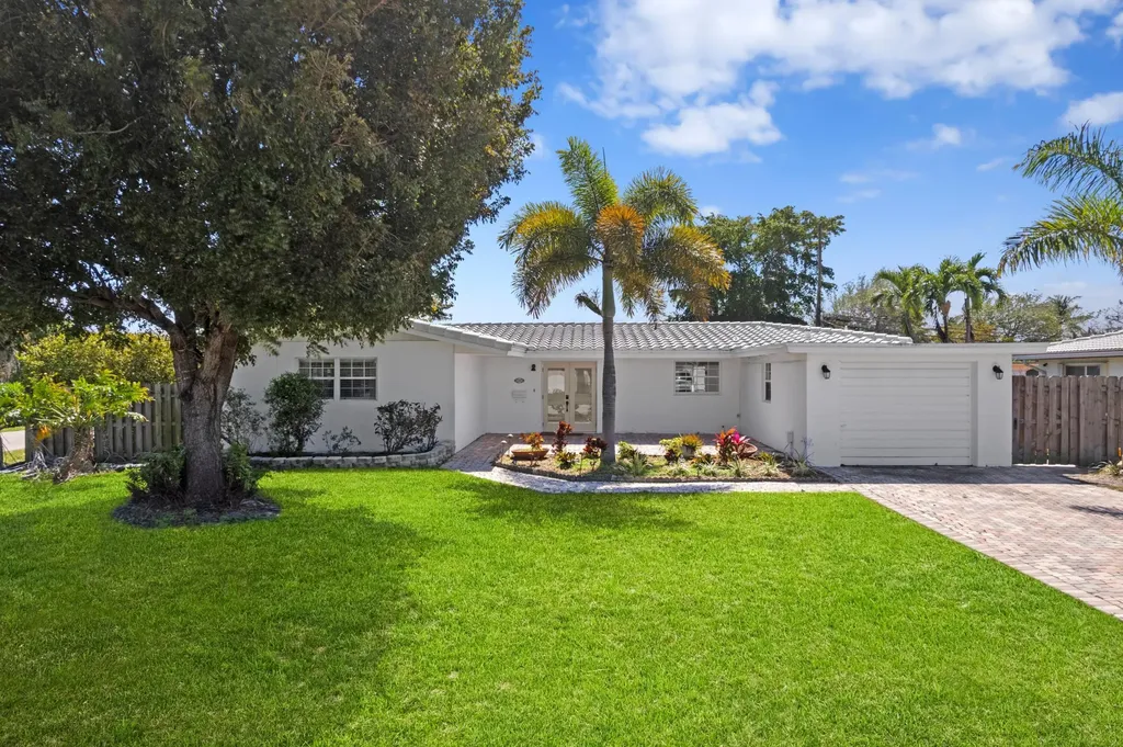 498 Ne 30th Street Boca Raton FL 33431