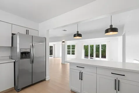 498 Ne 30th Street Boca Raton FL 33431