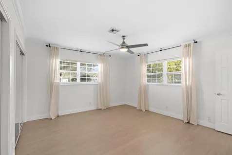 498 Ne 30th Street Boca Raton FL 33431