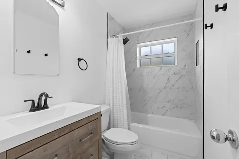 498 Ne 30th Street Boca Raton FL 33431
