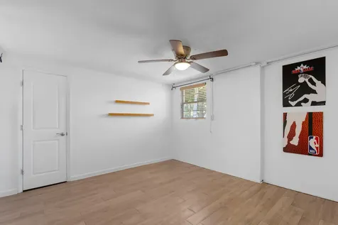 498 Ne 30th Street Boca Raton FL 33431
