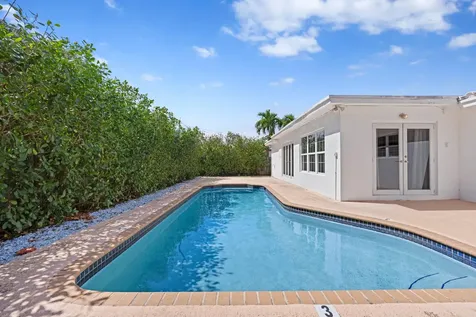 498 Ne 30th Street Boca Raton FL 33431
