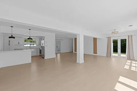 498 Ne 30th Street Boca Raton FL 33431
