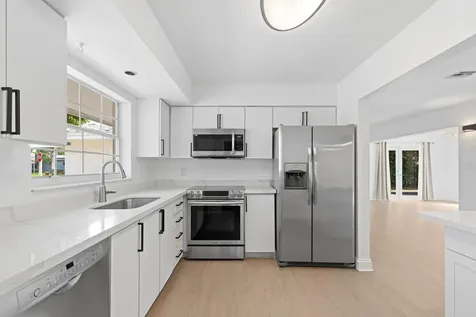 498 Ne 30th Street Boca Raton FL 33431