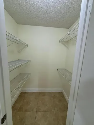 2796 S University Drive Davie FL 33328