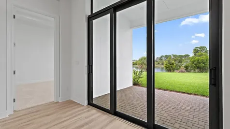 203 Se Via Sangro Port Saint Lucie FL 34952