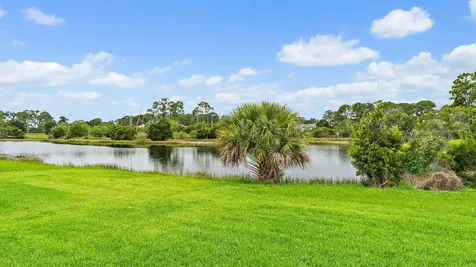 203 Se Via Sangro Port Saint Lucie FL 34952