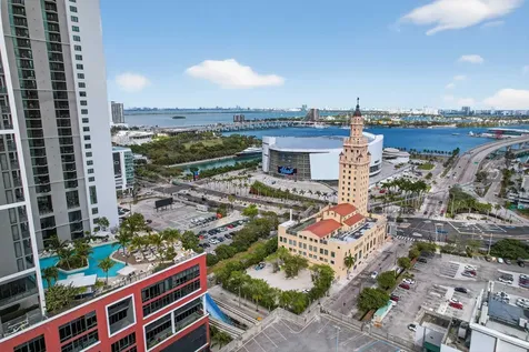 159 Ne 6th Street Miami FL 33132