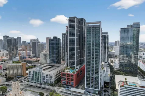159 Ne 6th Street Miami FL 33132