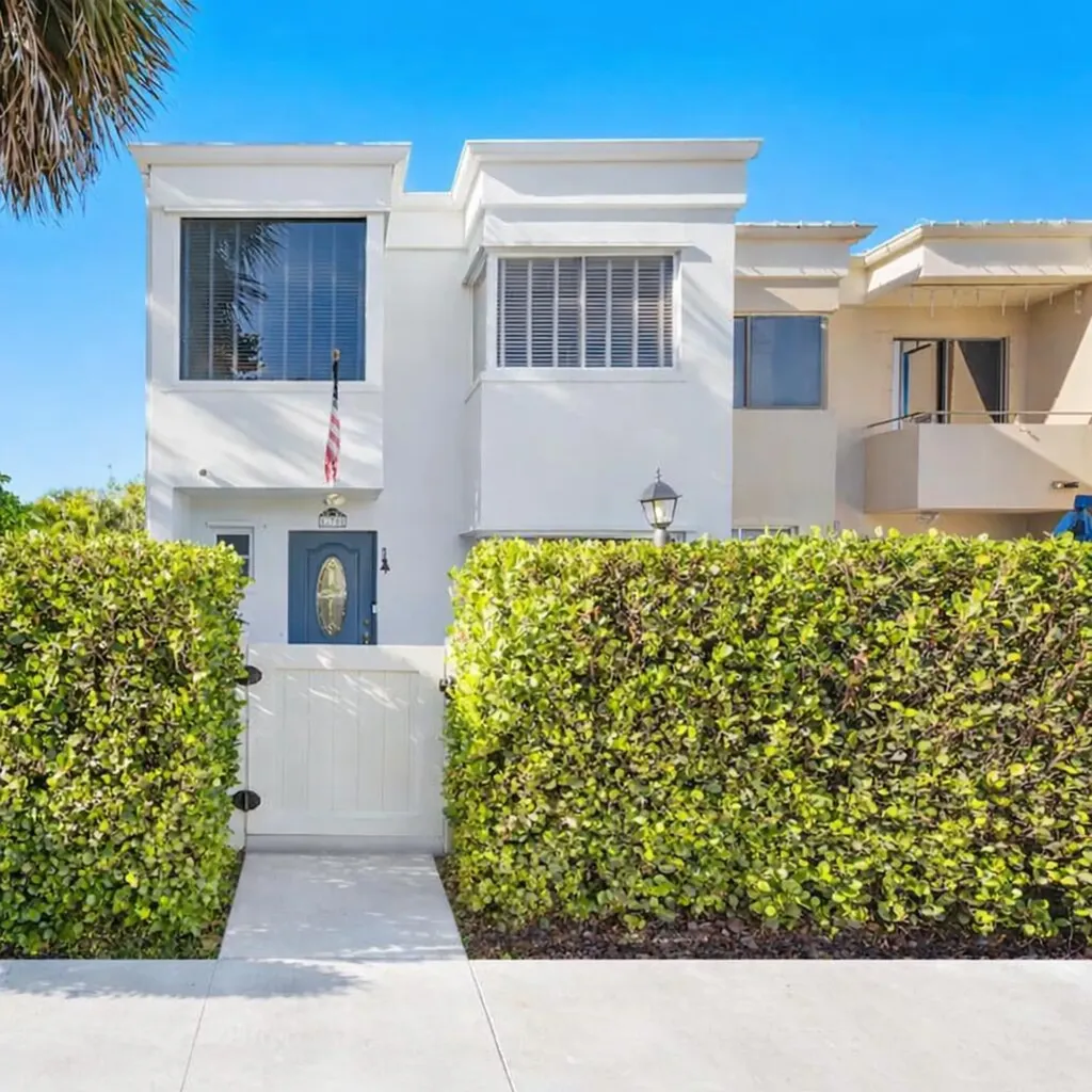 12702 Peconic Court Wellington FL 33414