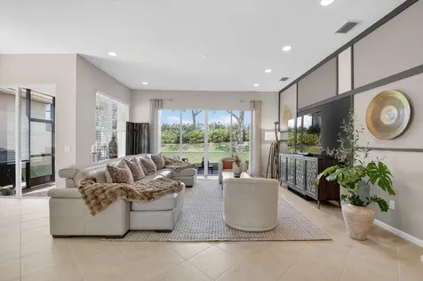 7015 Imperial Beach Circle Delray Beach FL 33446