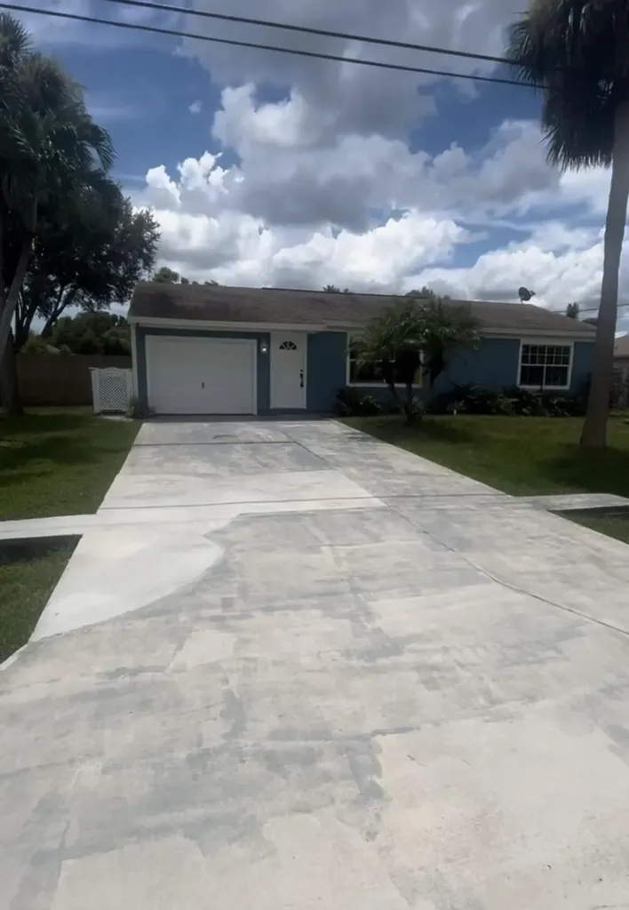 1790 SE North Buttonwood Drive Port Saint Lucie FL 34952