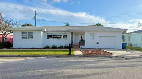 147 E 28th Street Riviera Beach FL 33404