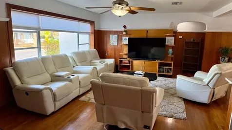 147 E 28th Street Riviera Beach FL 33404