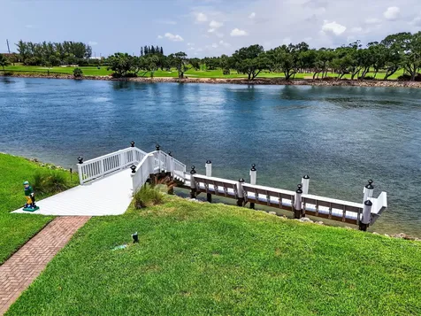 336 Golfview Road North Palm Beach FL 33408