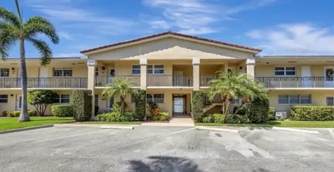 2134 Ne 36th Street Lighthouse Point FL 33064