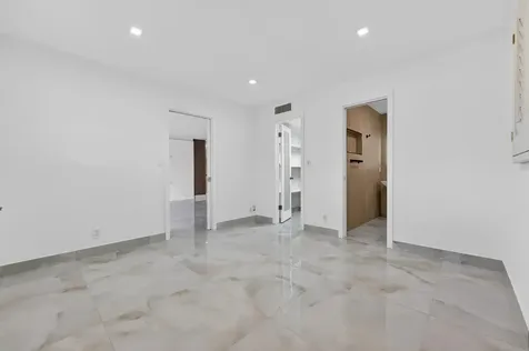 2134 Ne 36th Street Lighthouse Point FL 33064