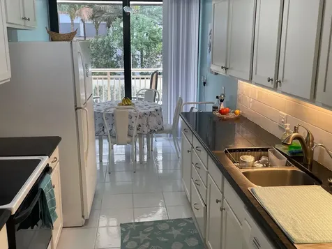 3400 N. Ocean 204 Drive Riviera Beach FL 33404