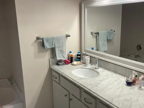 3400 N. Ocean 204 Drive Riviera Beach FL 33404