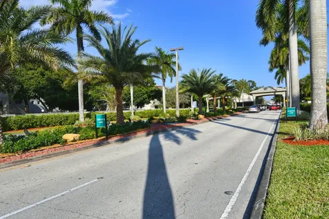 1704 Andros Isle(s) Coconut Creek FL 33066