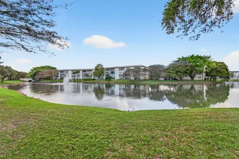 1704 Andros Isle(s) Coconut Creek FL 33066