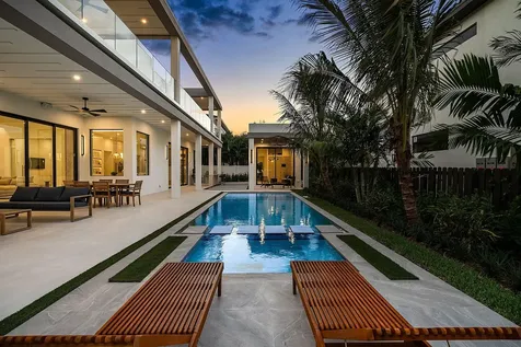 299 Ne 7th Street Boca Raton FL 33432