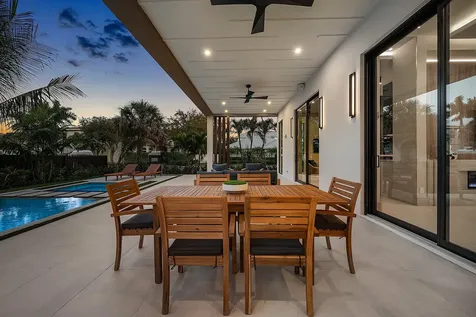 299 Ne 7th Street Boca Raton FL 33432