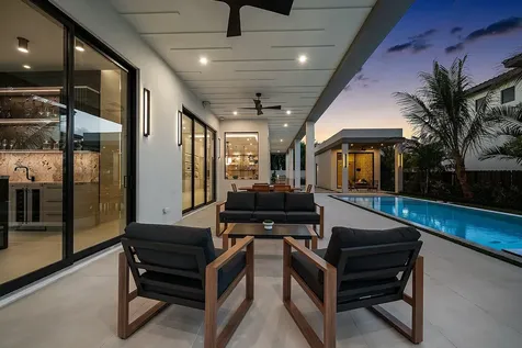 299 Ne 7th Street Boca Raton FL 33432
