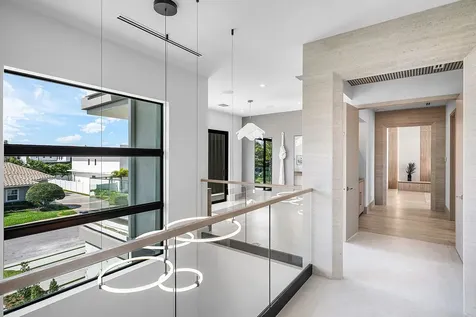 299 Ne 7th Street Boca Raton FL 33432