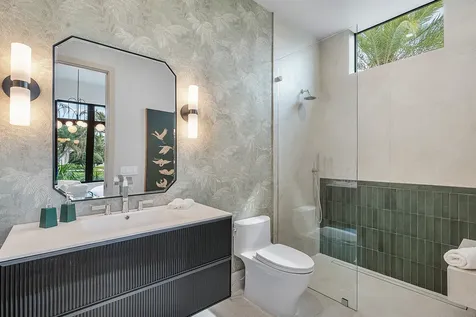 299 Ne 7th Street Boca Raton FL 33432