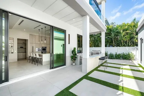 299 Ne 7th Street Boca Raton FL 33432