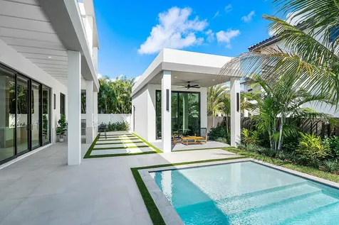 299 Ne 7th Street Boca Raton FL 33432