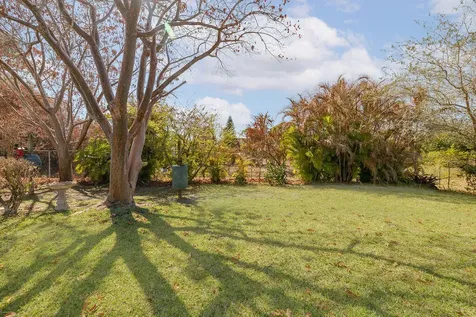 672 Sw Paar Drive Port Saint Lucie FL 34953