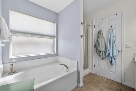 672 Sw Paar Drive Port Saint Lucie FL 34953