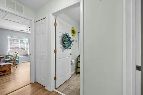 672 Sw Paar Drive Port Saint Lucie FL 34953
