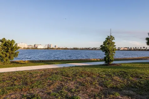 760 Executive Drive West Palm Beach FL 33401