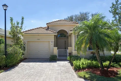 7086 Del Corso Lane Delray Beach FL 33446