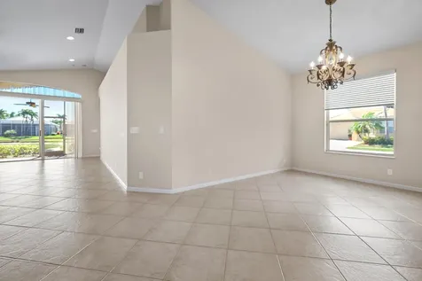 7086 Del Corso Lane Delray Beach FL 33446